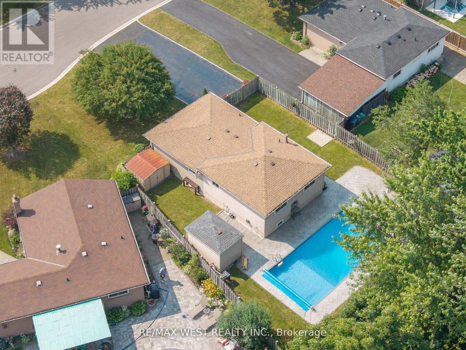 Photo 45 of 44 Fidelia Crescent, Brampton ON