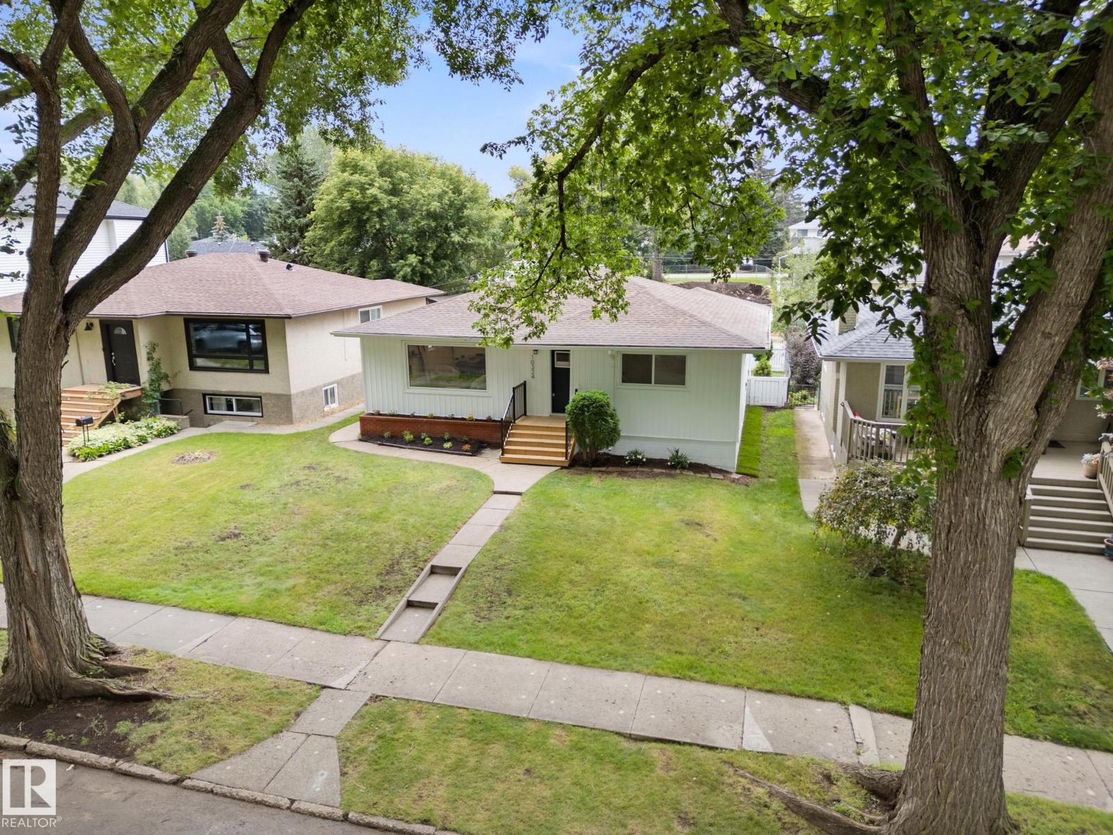 Photo 47 of 10324 78 St Nw, Edmonton AB