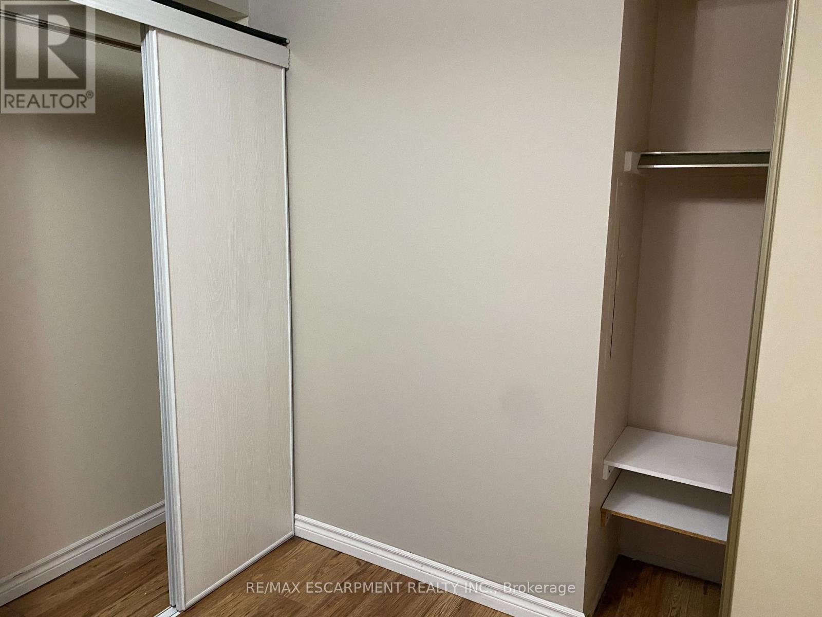 Photo 19 of 120 50 Mississauga Valley Boulevard, Mississauga ON