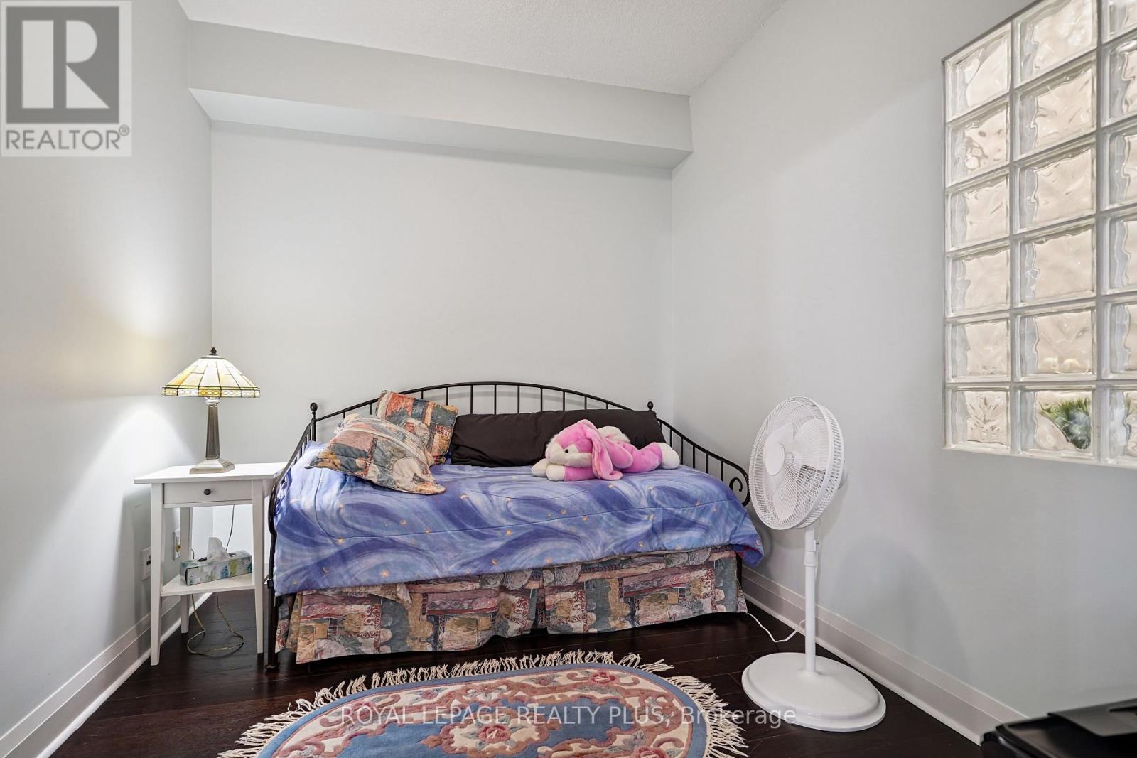 Photo 24 of 403 1 Hurontario Street, Mississauga ON