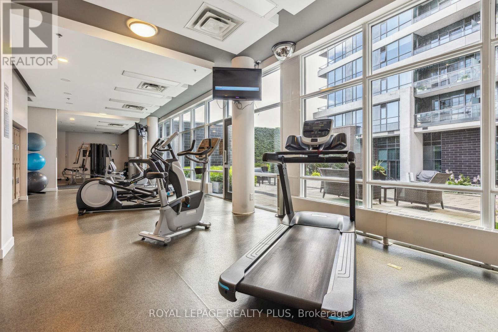 Photo 28 of 403 1 Hurontario Street, Mississauga ON