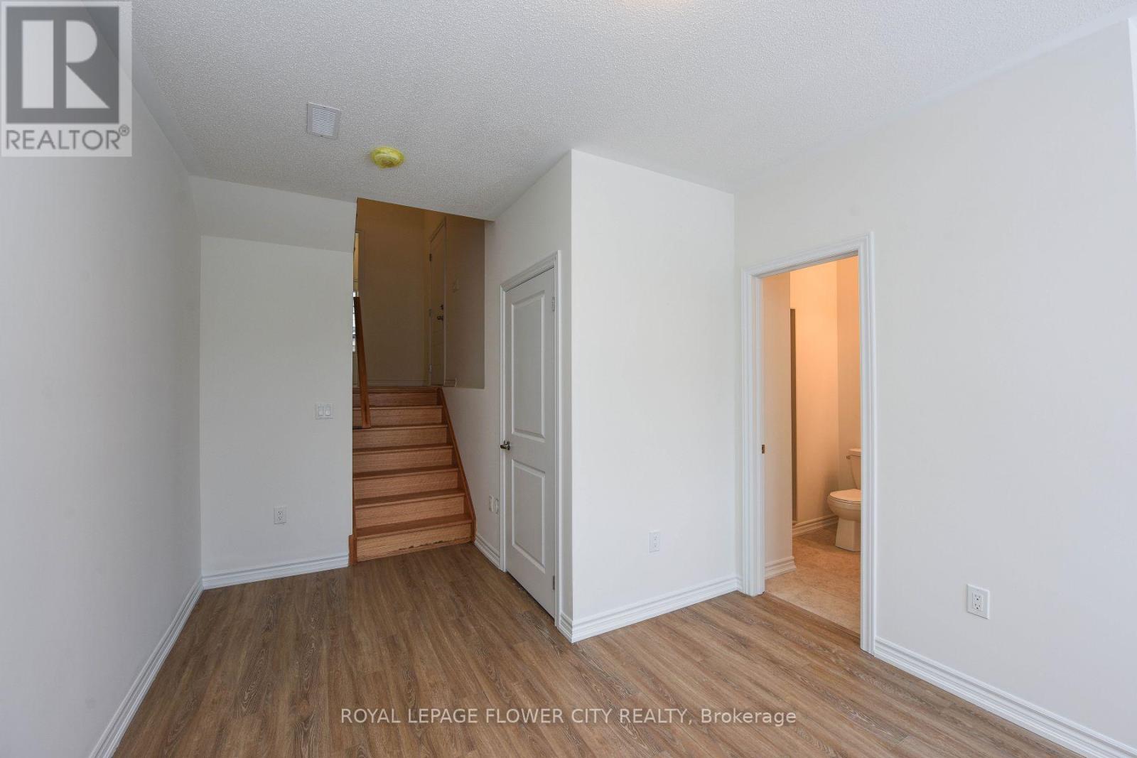 Photo 12 of 5 68 First Street, Orangeville ON