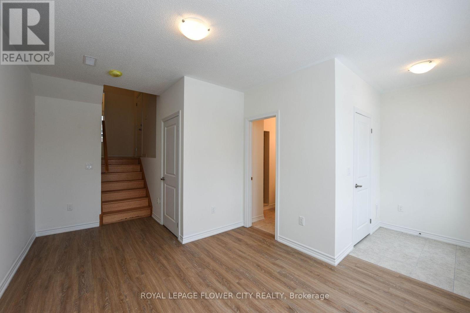 Photo 14 of 5 68 First Street, Orangeville ON
