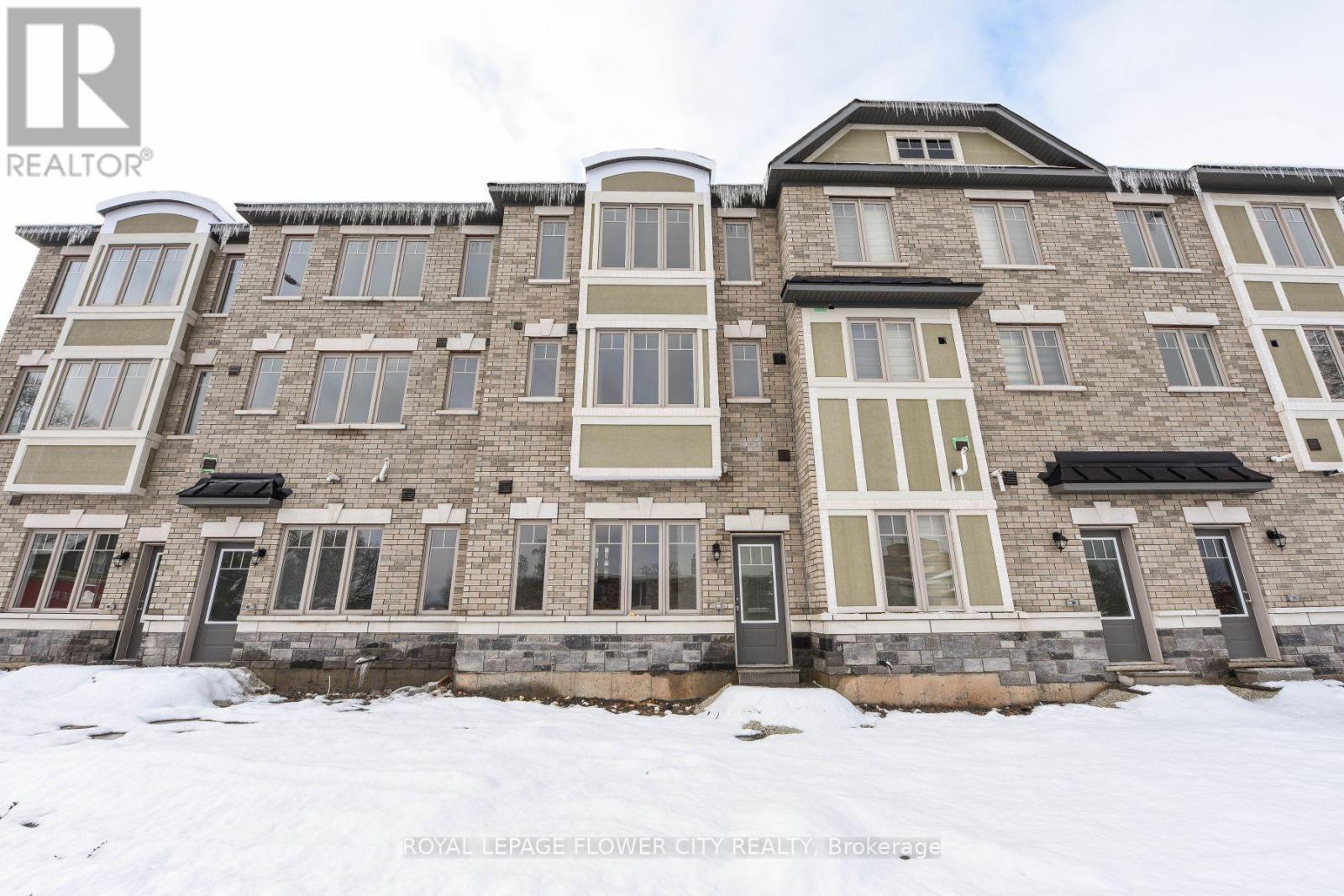 Photo 2 of 5 68 First Street, Orangeville ON