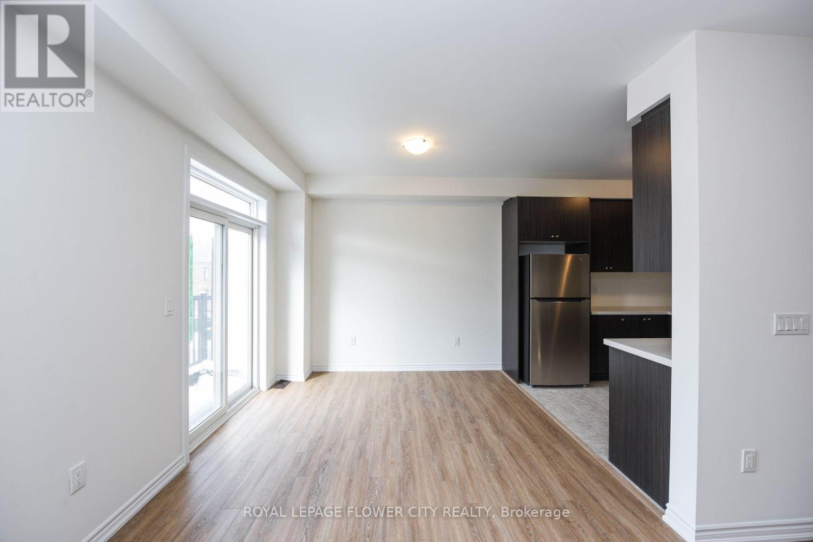 Photo 27 of 5 68 First Street, Orangeville ON