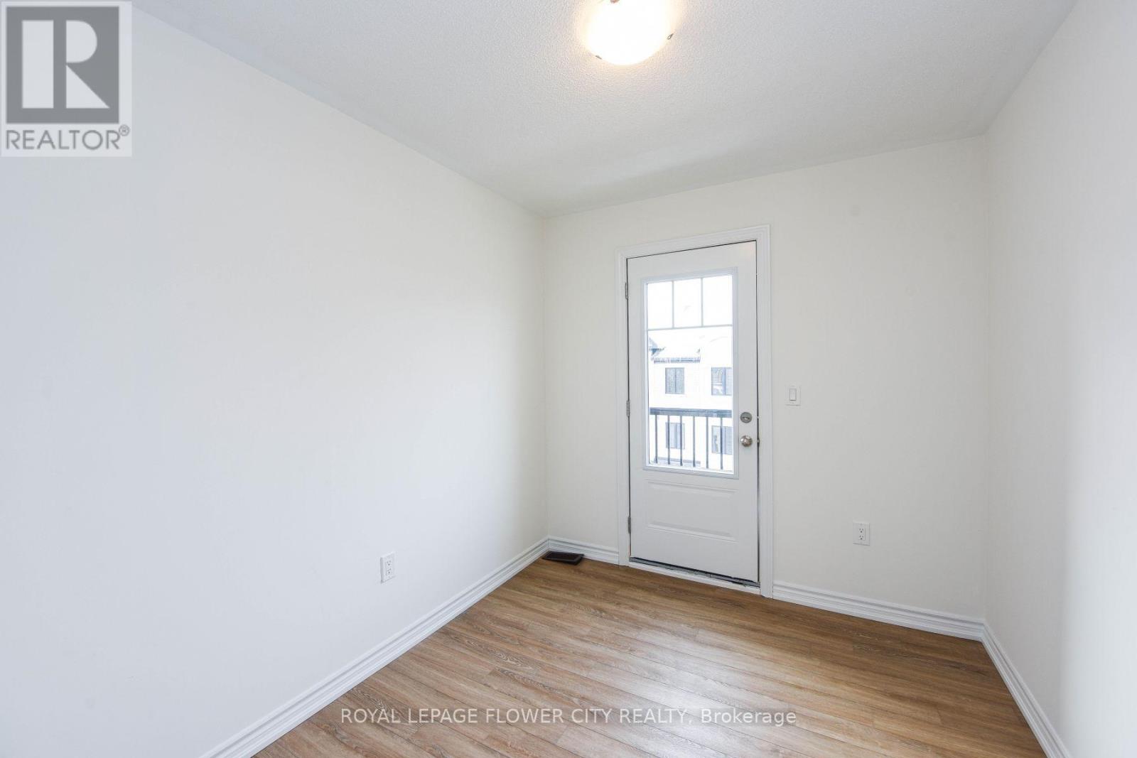 Photo 34 of 5 68 First Street, Orangeville ON