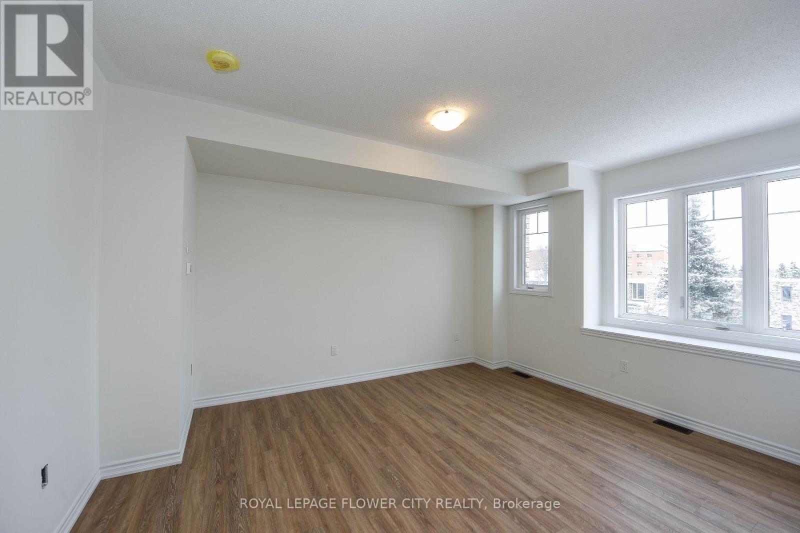 Photo 5 of 5 68 First Street, Orangeville ON