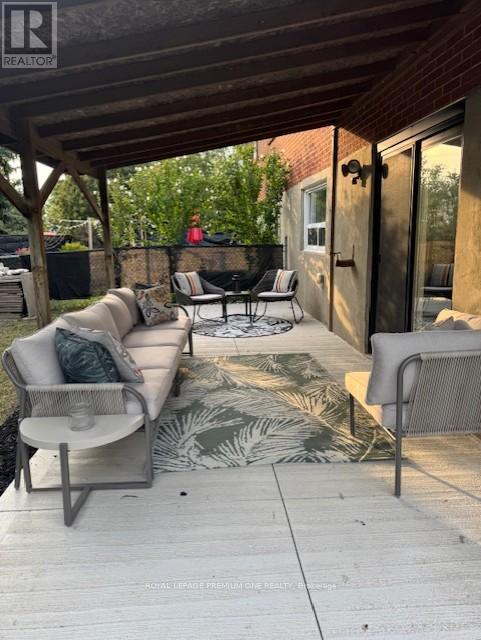 Photo 12 of 14 Bramhall Court, Brampton ON