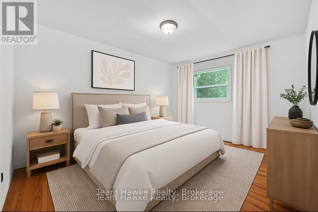Photo 21 of 303 Scott Street, Midland ON