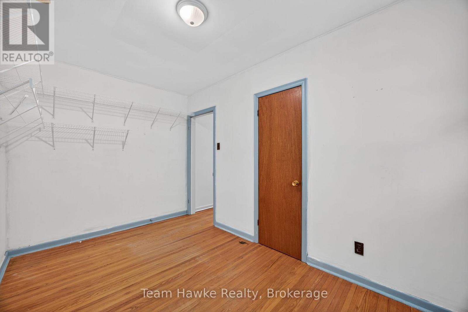 Photo 25 of 303 Scott Street, Midland ON
