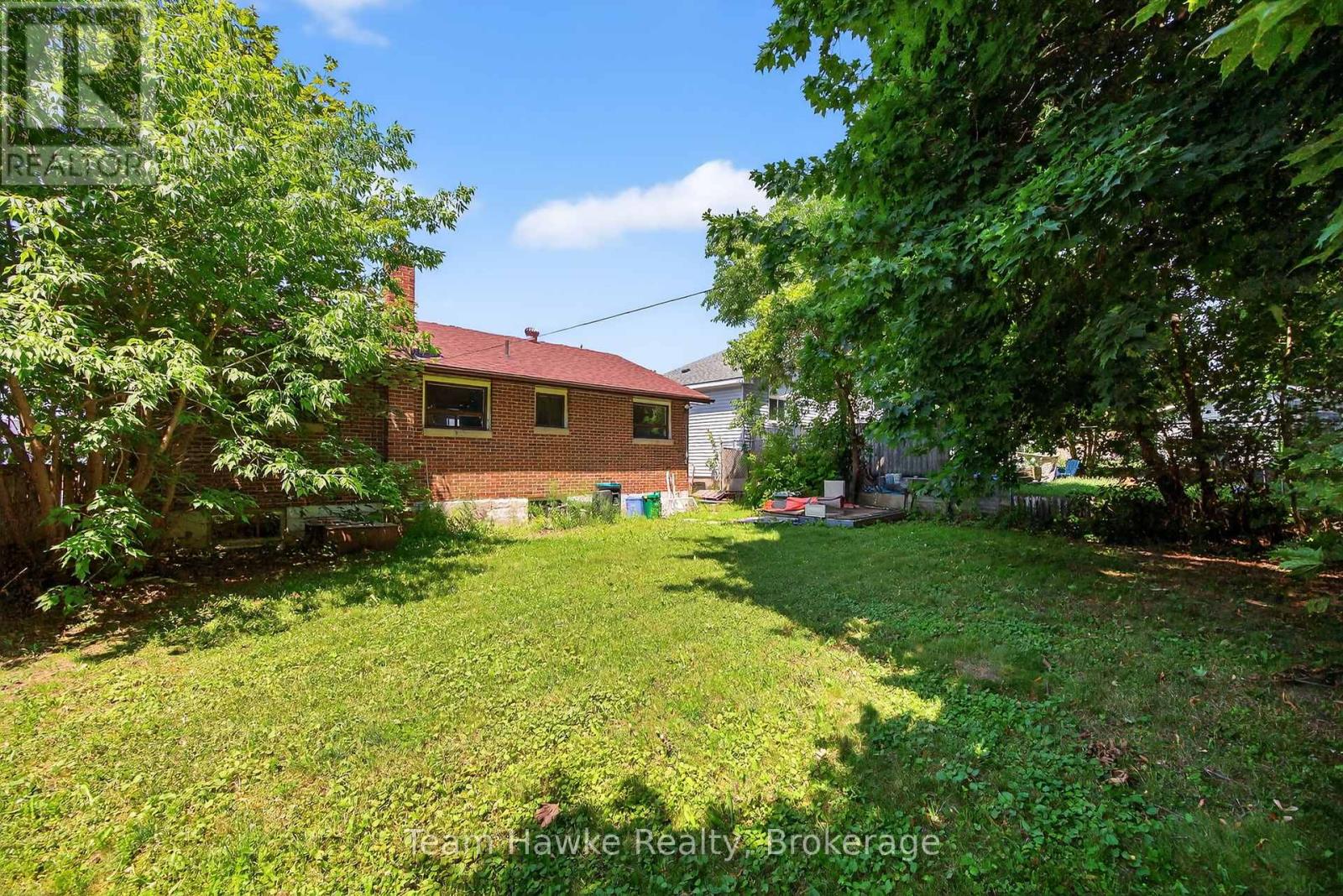Photo 32 of 303 Scott Street, Midland ON