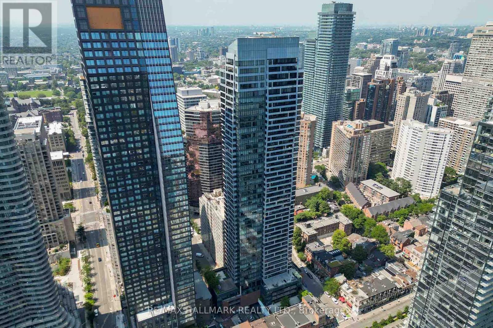 Photo 1 of 2611 5 St Joseph Street, Toronto ON