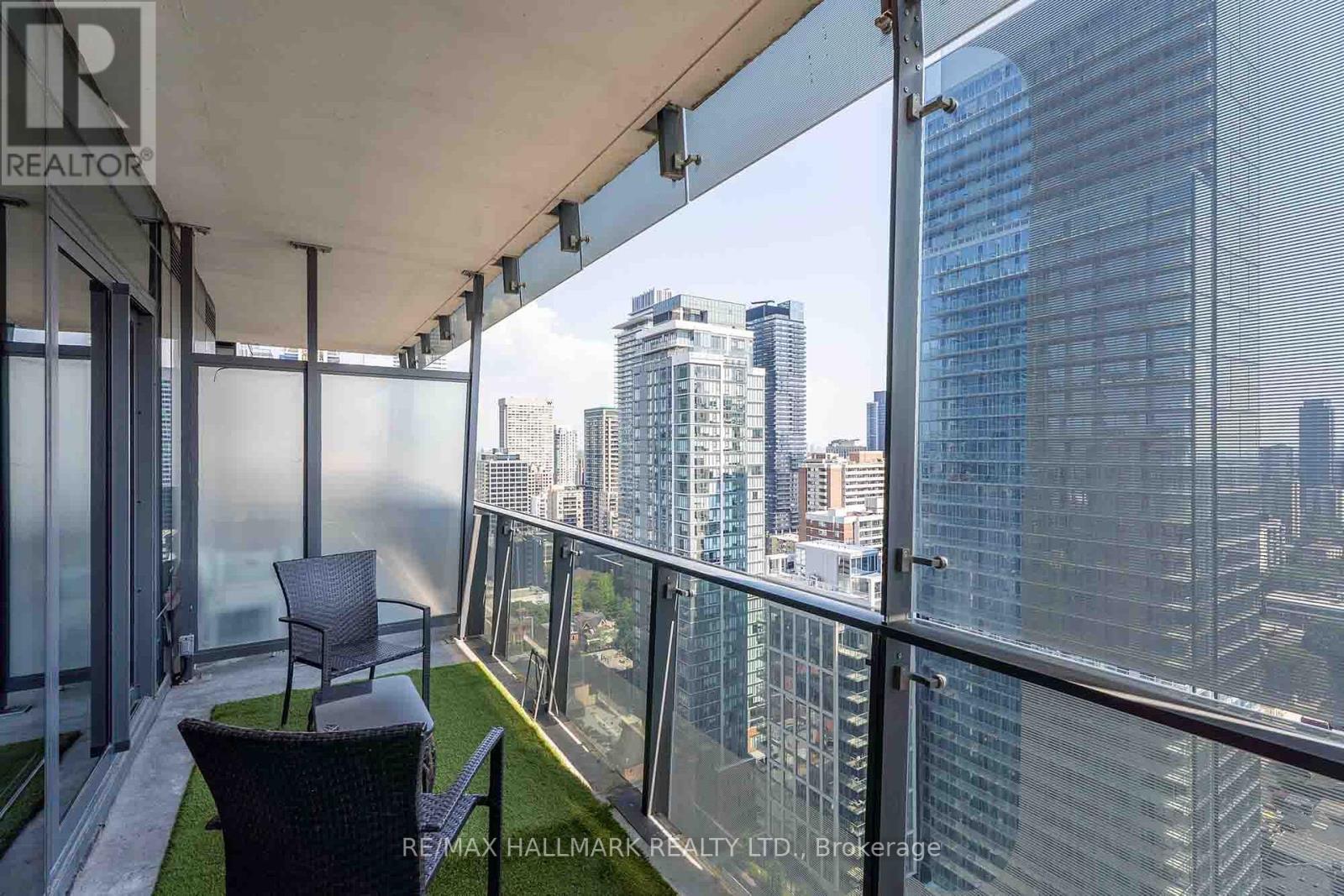 Photo 24 of 2611 5 St Joseph Street, Toronto ON