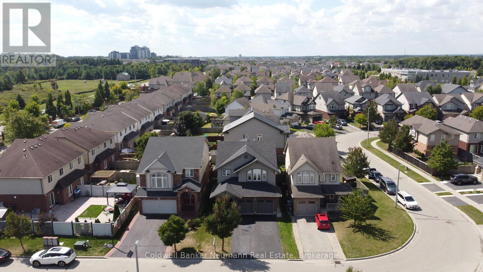 Photo 44 of 64 Laughland Lane, Guelph ON