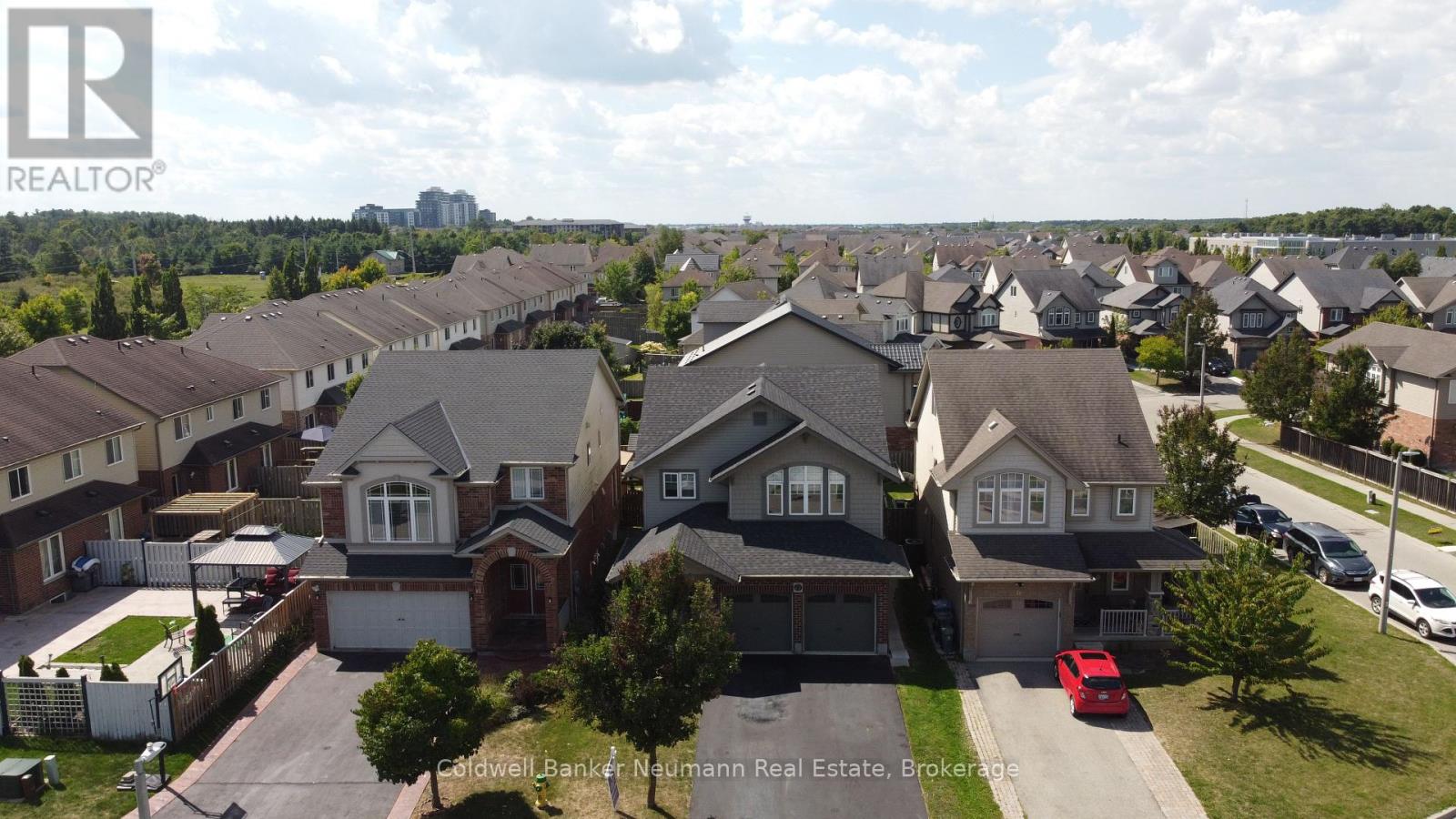 Photo 45 of 64 Laughland Lane, Guelph ON