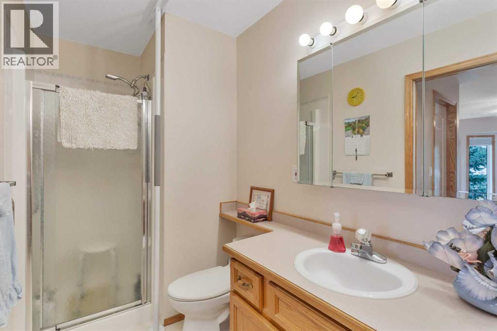 21 Dunn Close, Red Deer
