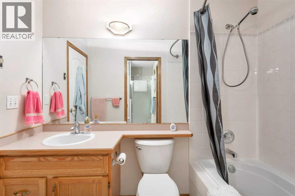 21 Dunn Close, Red Deer