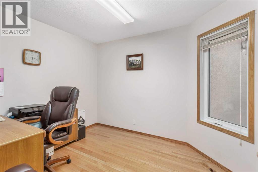 21 Dunn Close, Red Deer