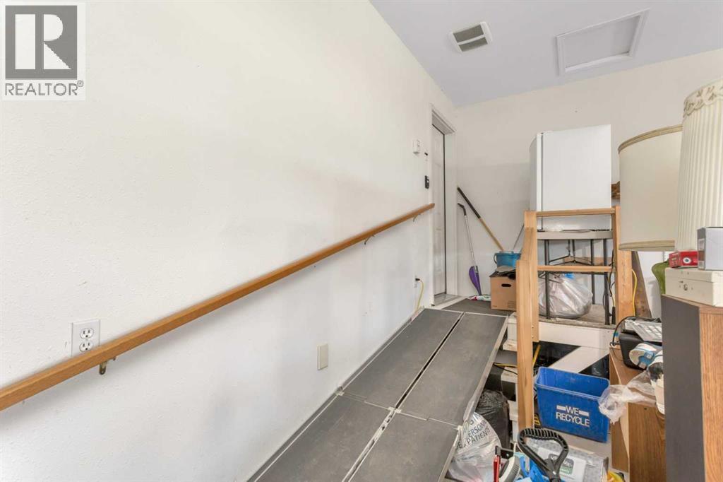 21 Dunn Close, Red Deer