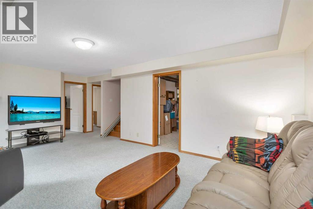 21 Dunn Close, Red Deer