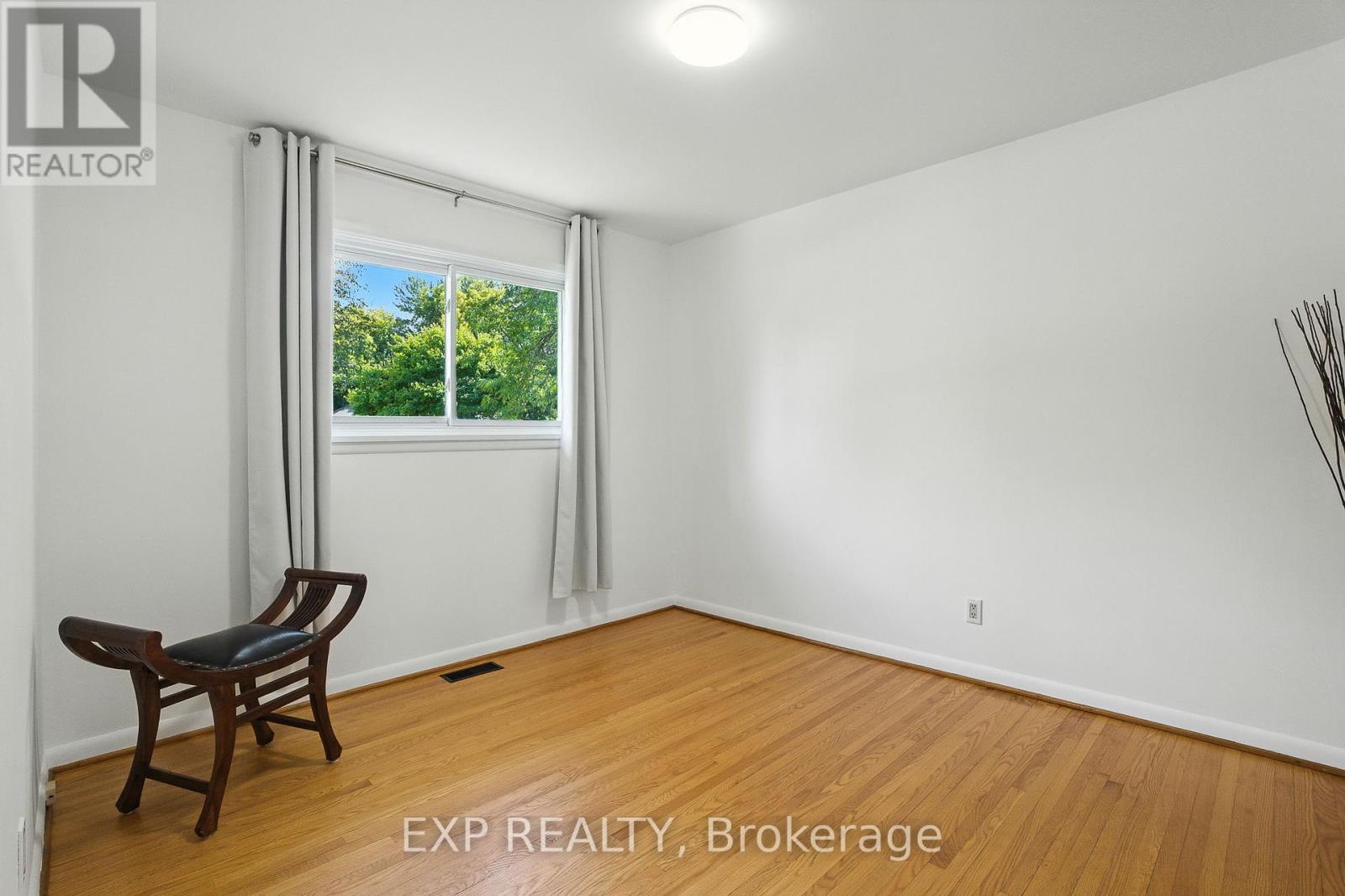 Photo 11 of 1419 Second Street W, Cornwall ON