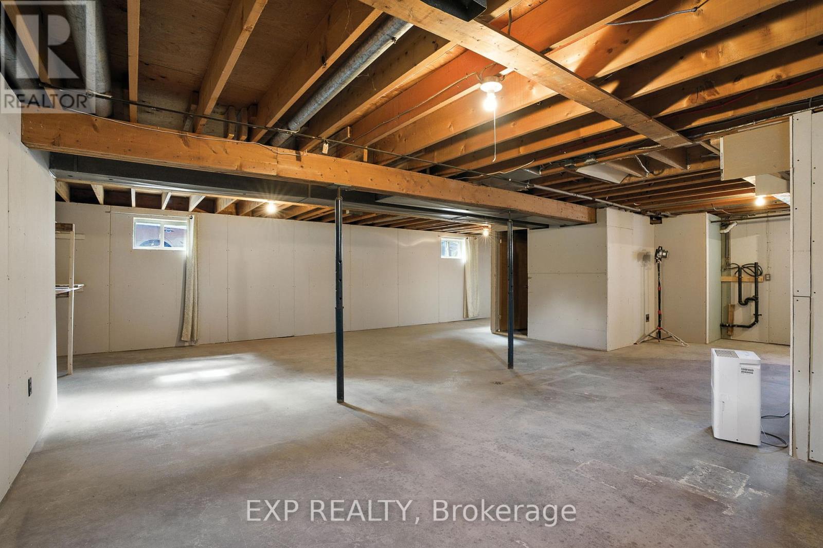 Photo 16 of 1419 Second Street W, Cornwall ON