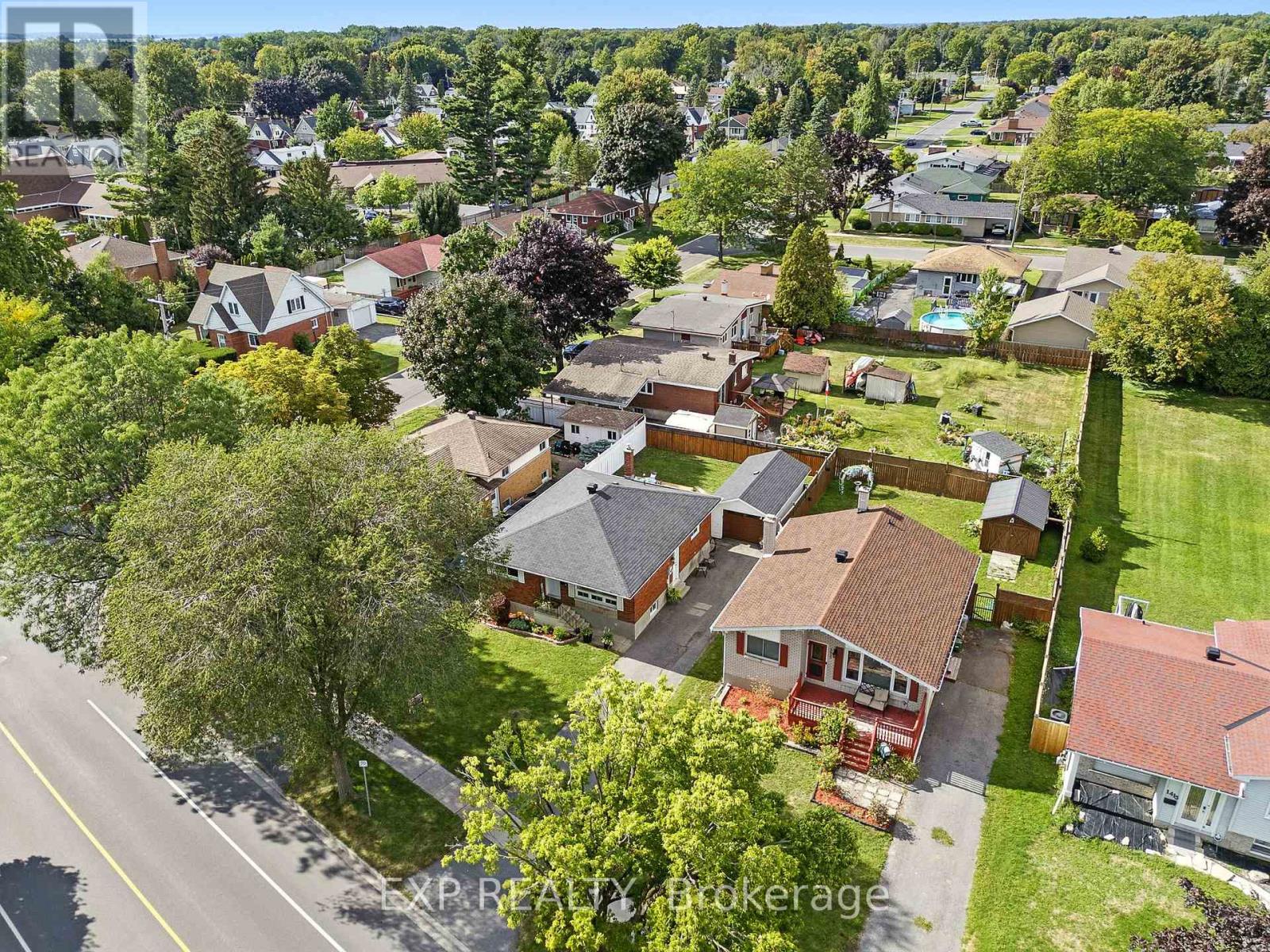 Photo 23 of 1419 Second Street W, Cornwall ON