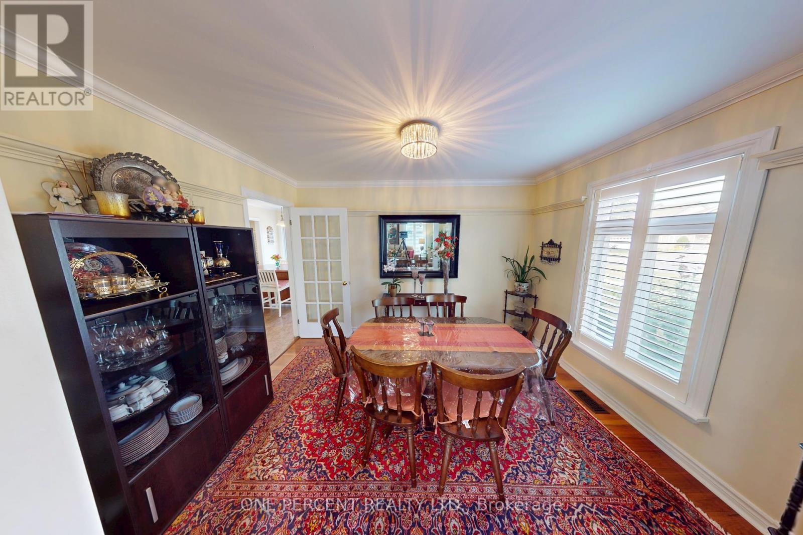 Photo 7 of 1 Dunbar Crescent, St Catharines ON
