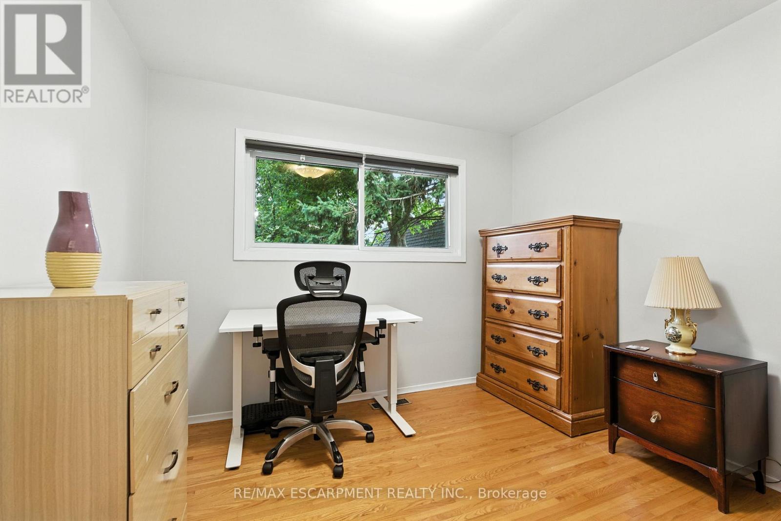 Photo 19 of 279 Main Street N, Guelph Eramosa ON