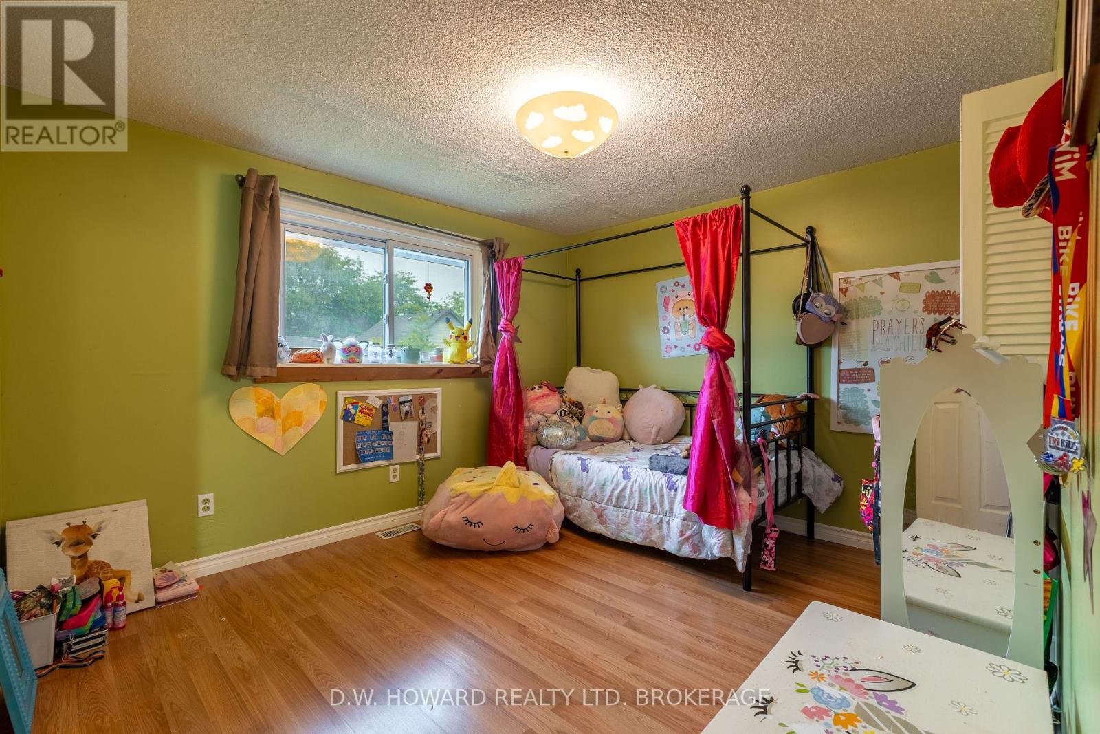 Photo 13 of 7116 Harriman Street, Niagara Falls ON