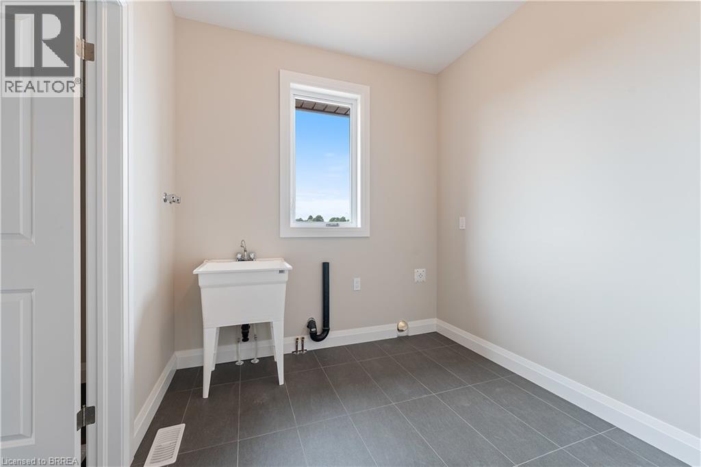 Photo 27 of 106 Judd Drive, Simcoe ON
