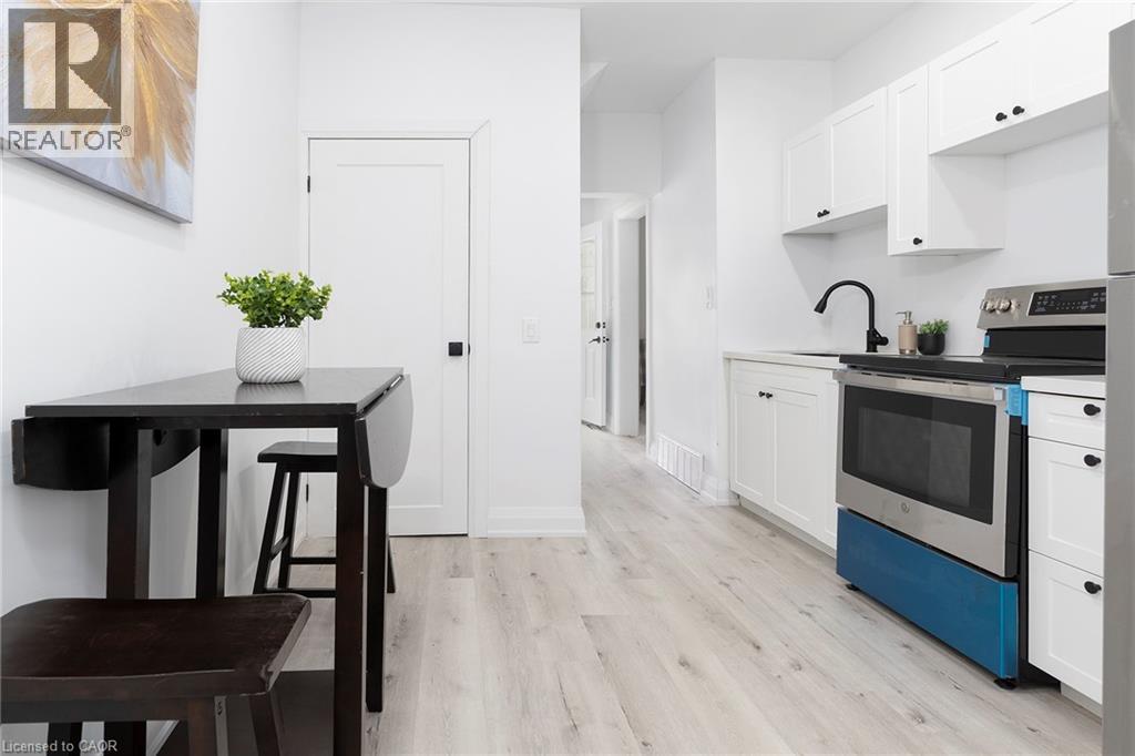 Photo 12 of 27 Harvey Street, Hamilton ON