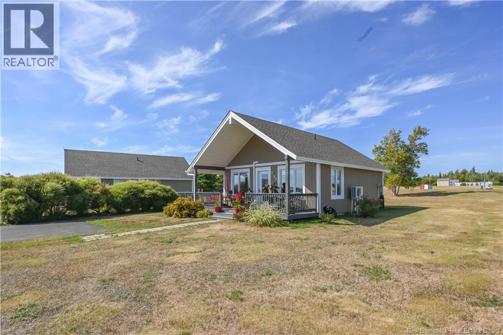 Photo 6 of 22 Rue De La Baie Street, Tracadie NB