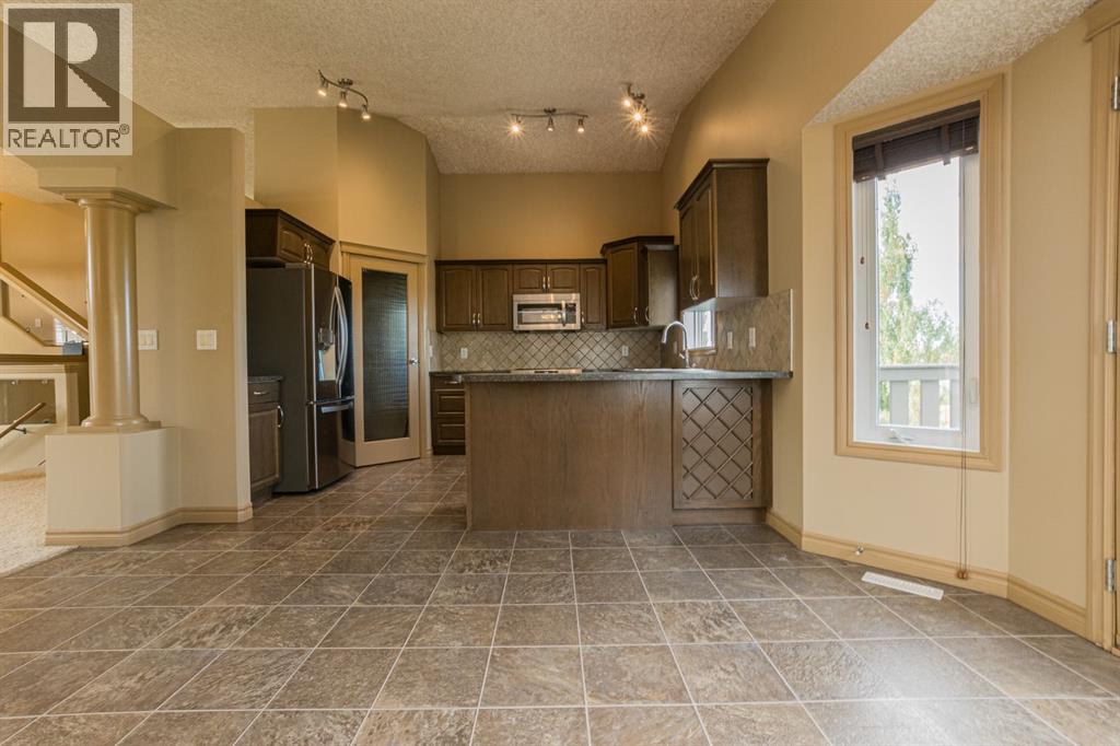 Photo 7 of 6302 87 A Street, Grande Prairie AB