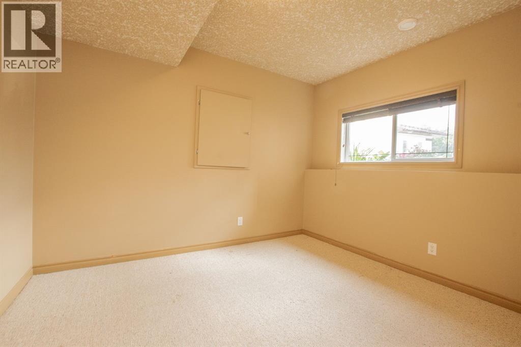 Photo 21 of 6302 87 A Street, Grande Prairie AB