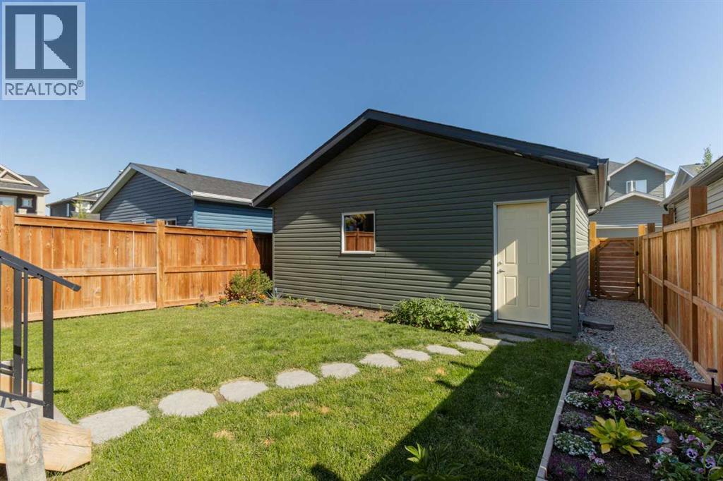 Photo 40 of 112 Fireside Crescent, Cochrane AB