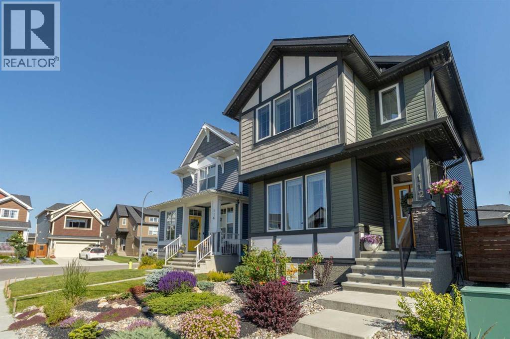 Photo 2 of 112 Fireside Crescent, Cochrane AB
