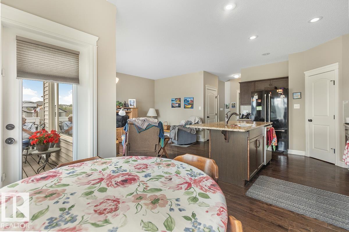 Photo 11 of 2807 16 Av Nw, Edmonton AB