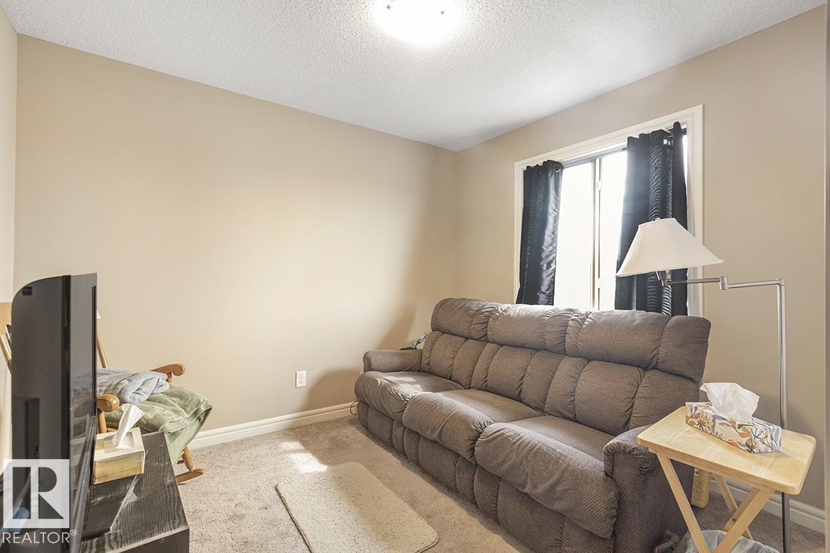 Photo 27 of 2807 16 Av Nw, Edmonton AB