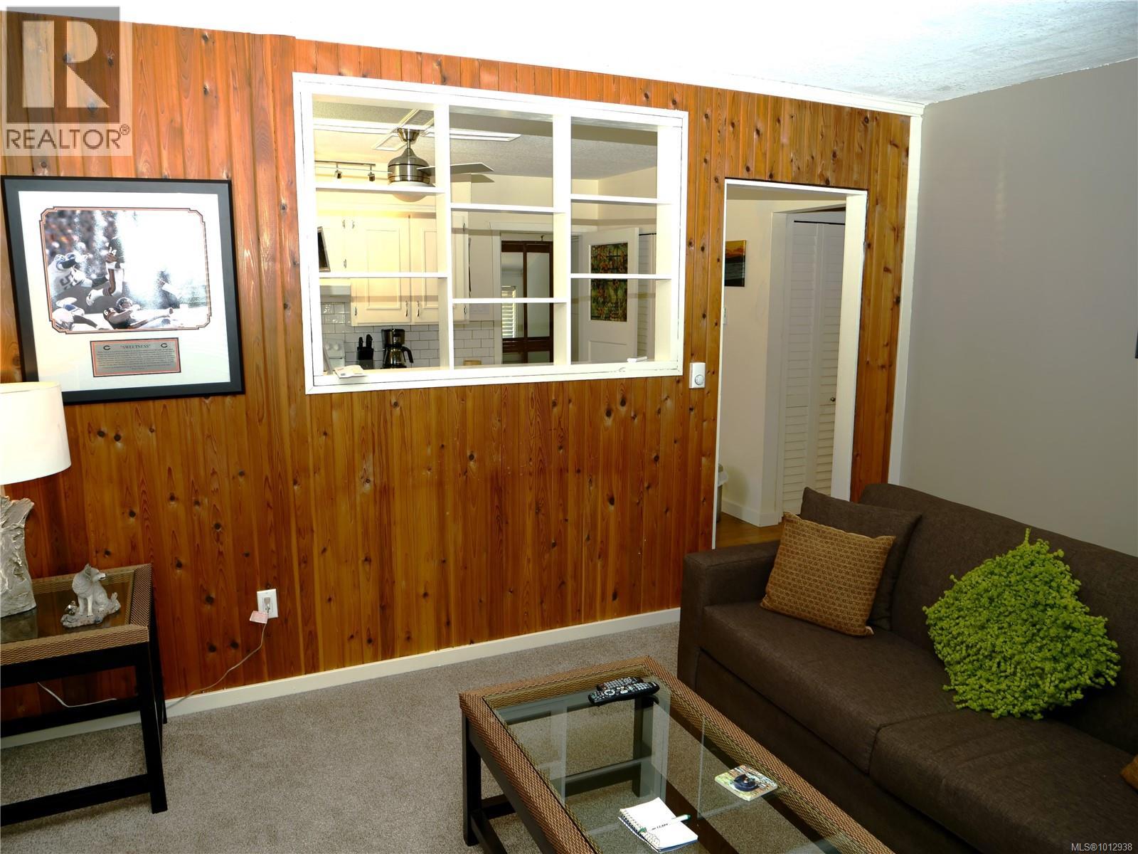 Photo 14 of 481 Lambert Ave, Nanaimo BC