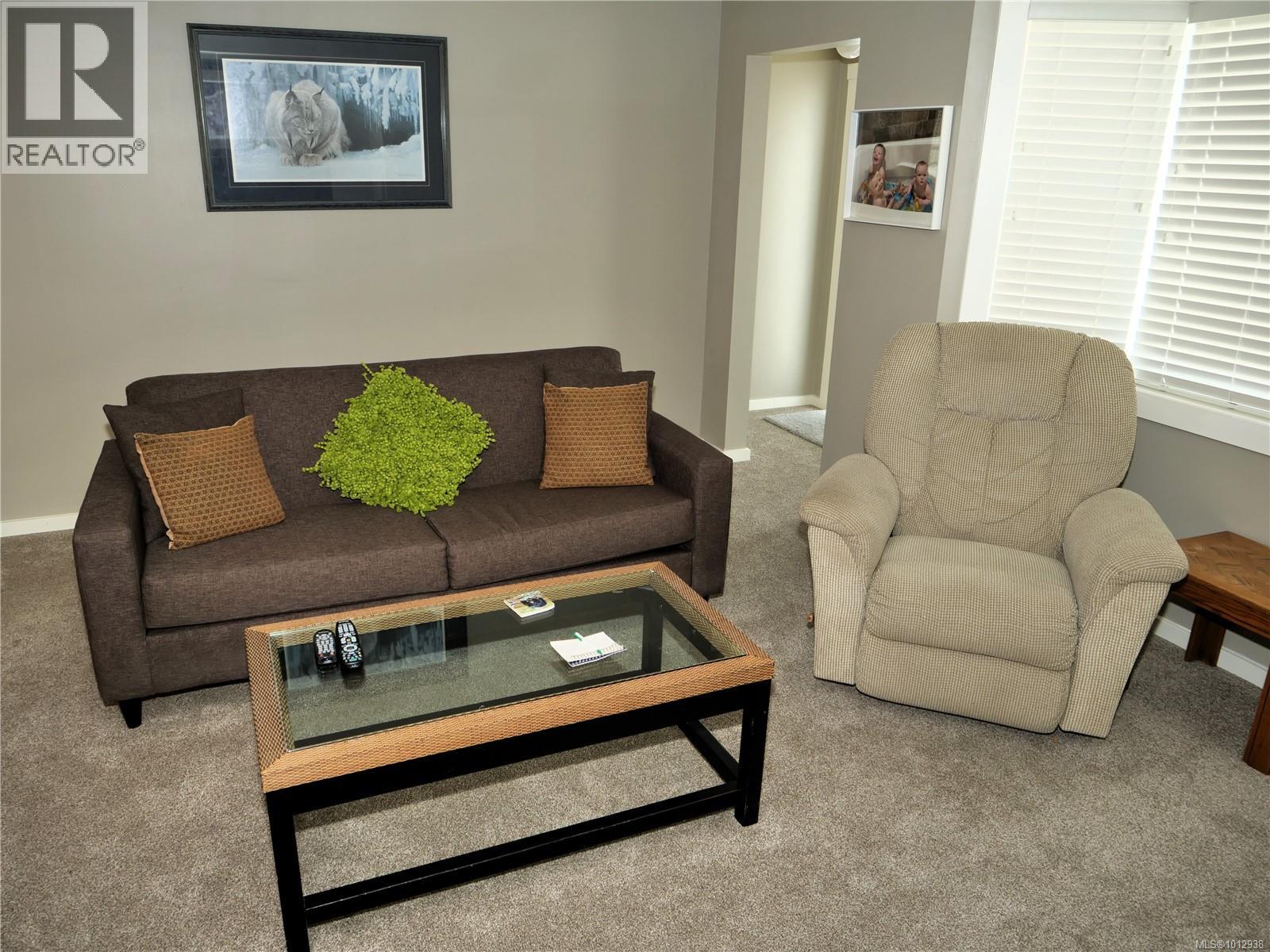 Photo 15 of 481 Lambert Ave, Nanaimo BC
