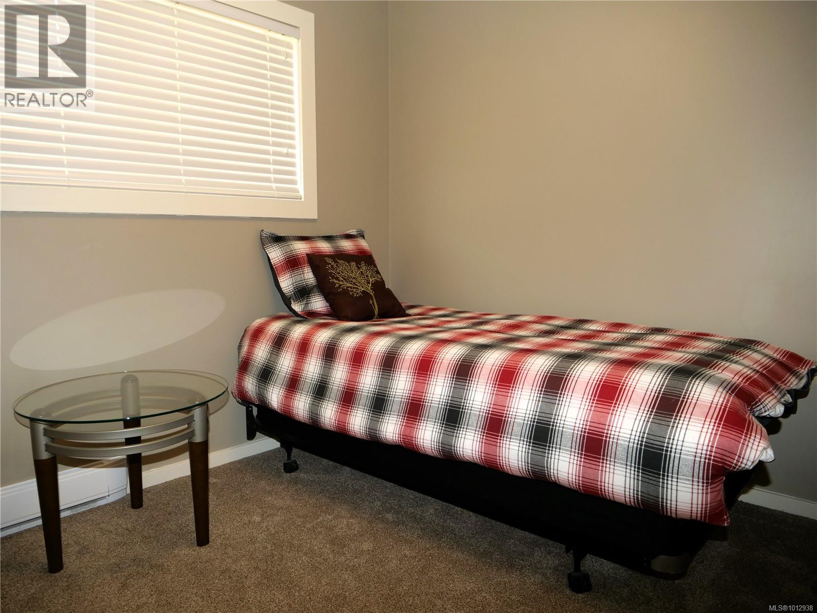 Photo 18 of 481 Lambert Ave, Nanaimo BC