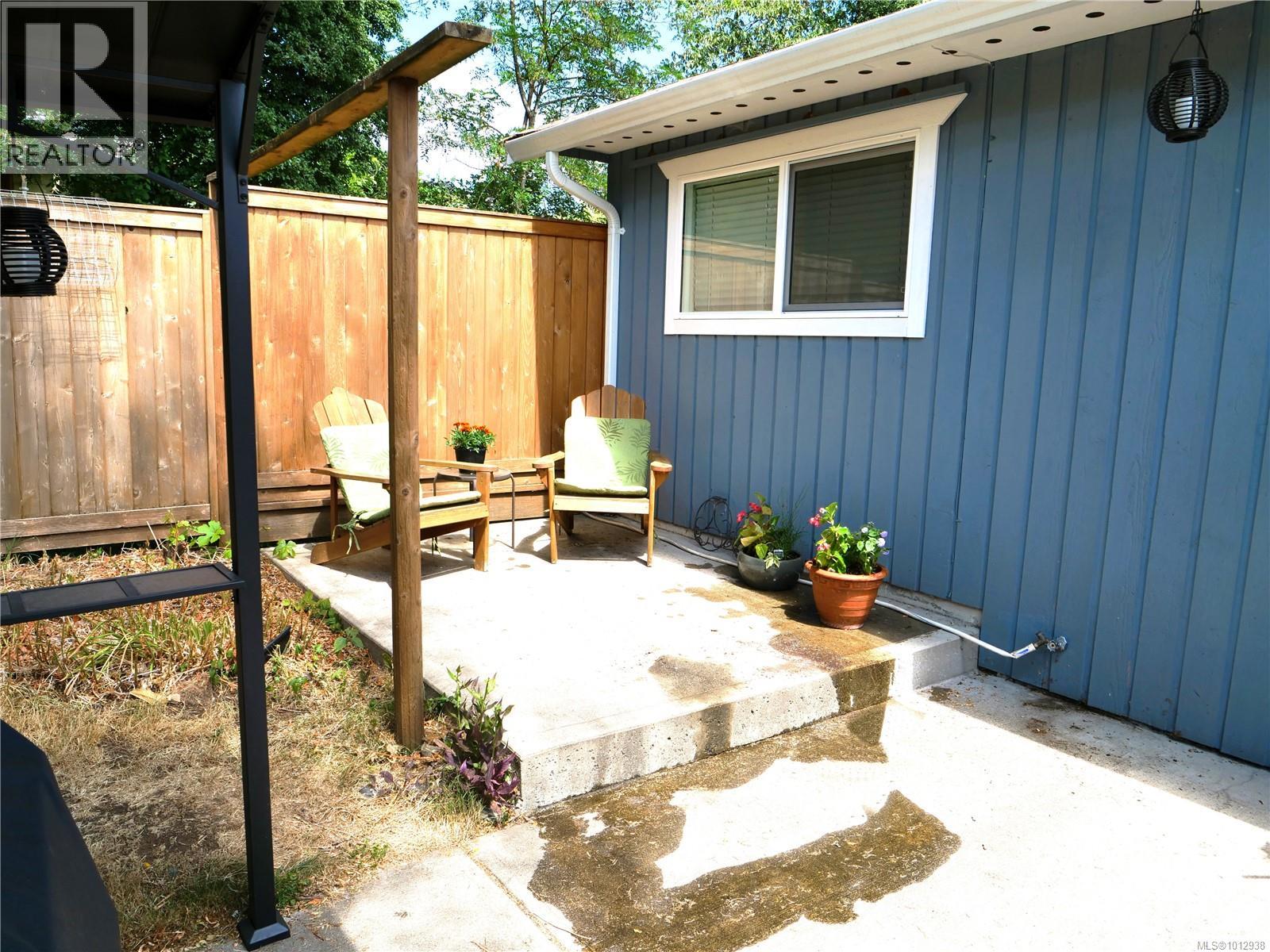 Photo 24 of 481 Lambert Ave, Nanaimo BC