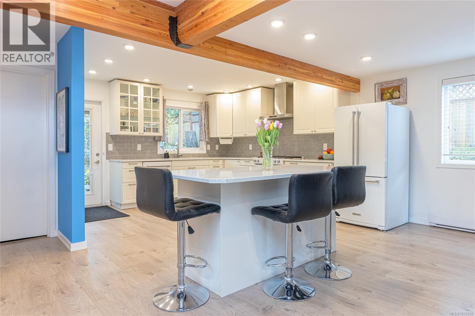 Photo 1 of 4835 Black Bear Ridge, Nanaimo BC