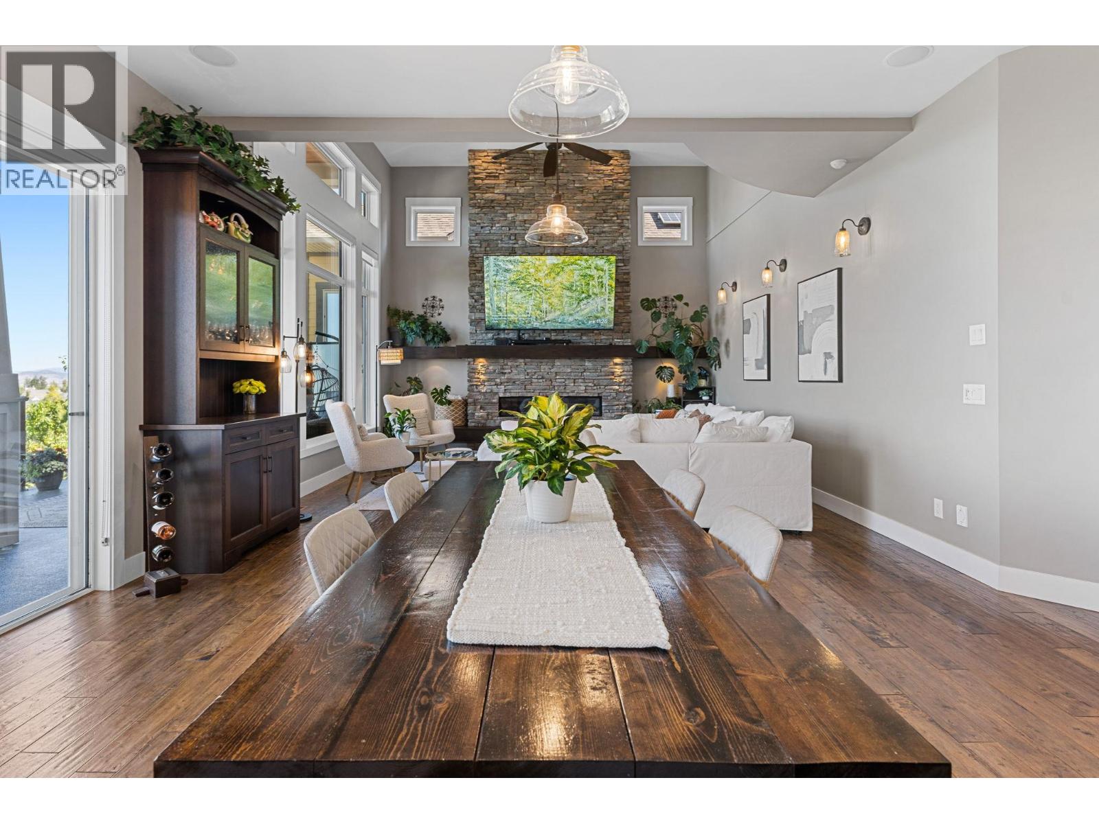  5444 South Perimeter Way, Kelowna