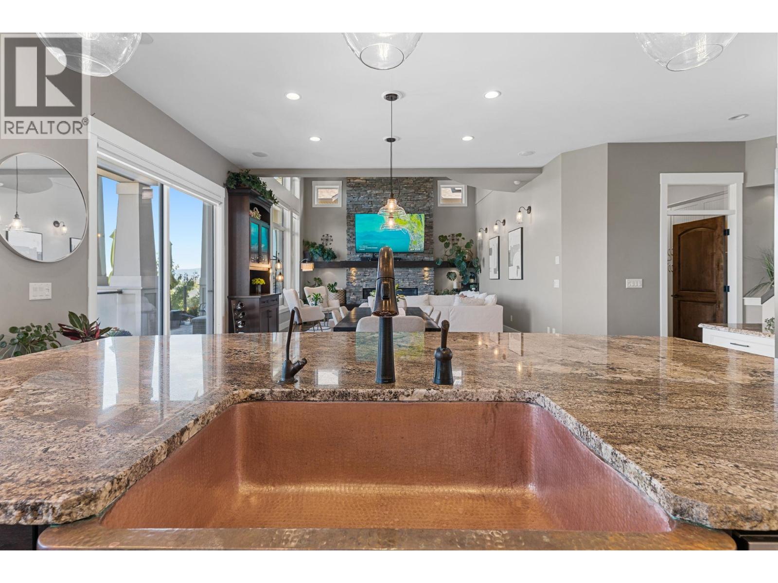  5444 South Perimeter Way, Kelowna