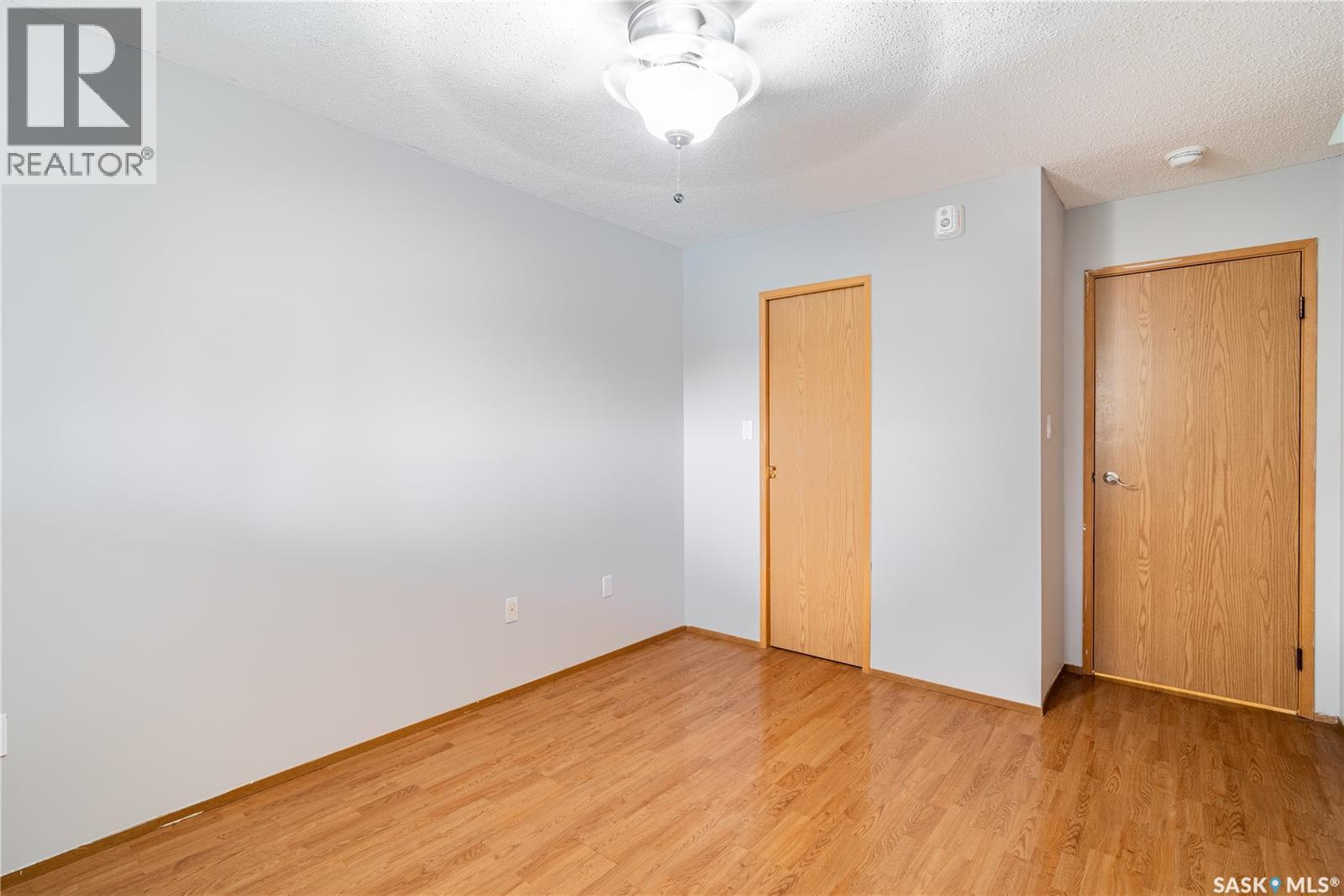 Photo 15 of 418 2410 Heseltine Road, Regina SK