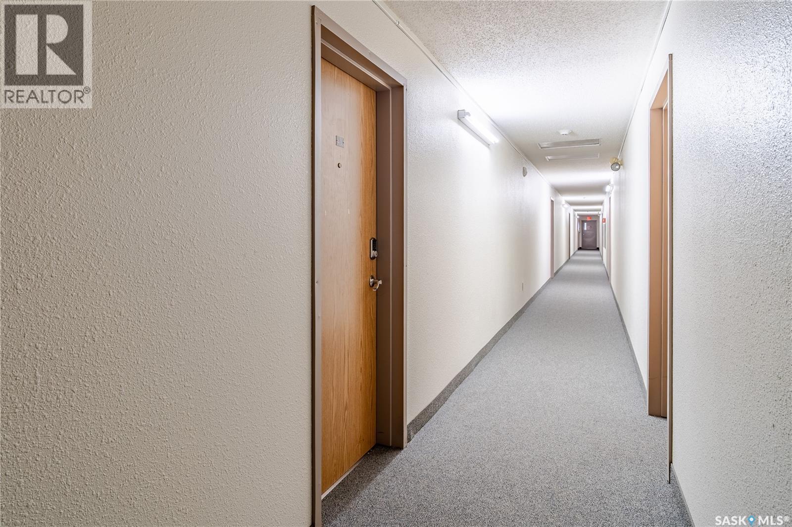 Photo 2 of 418 2410 Heseltine Road, Regina SK