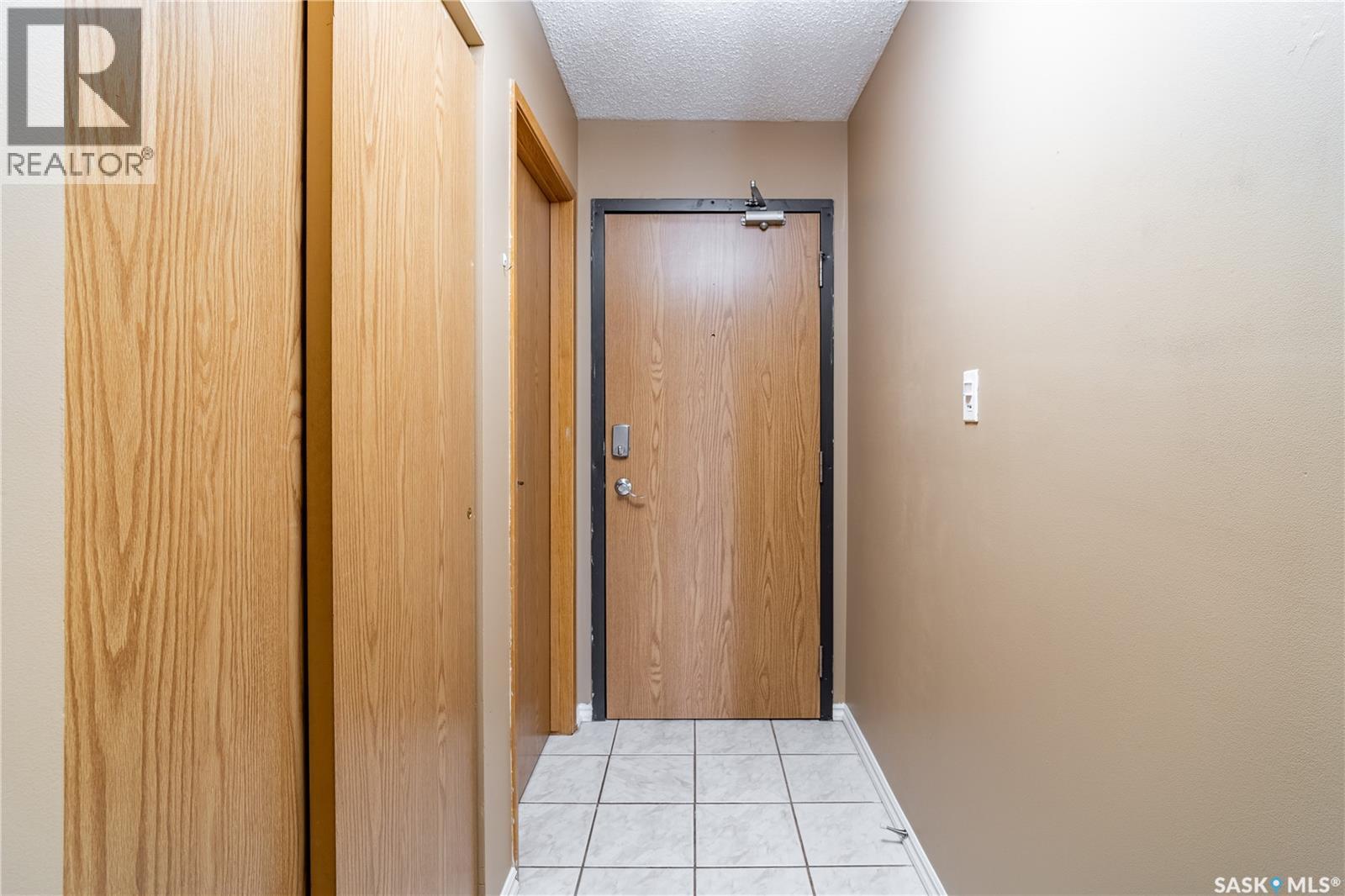 Photo 3 of 418 2410 Heseltine Road, Regina SK