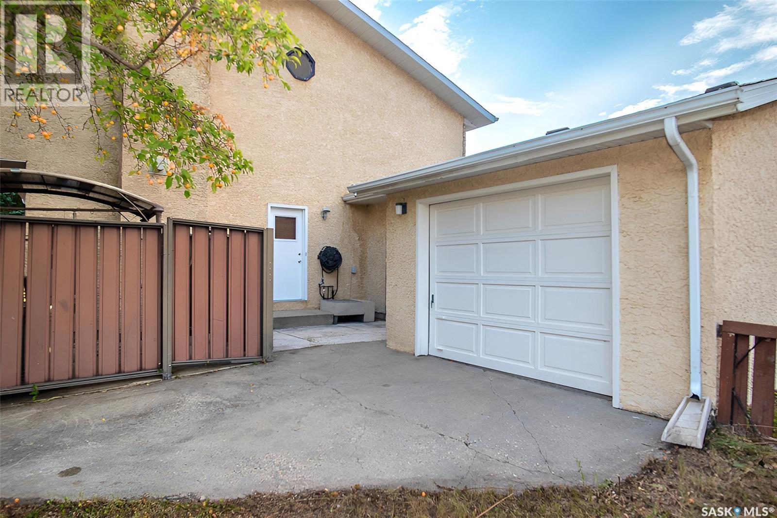 Photo 15 of 246 Williston Drive, Regina SK